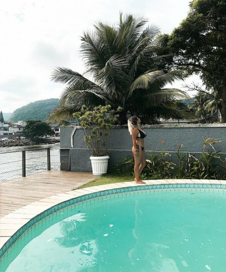 Meredithblake xxx pornstar gallery