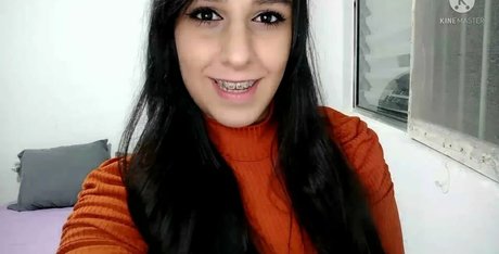 Karen Prado pretty model galleries