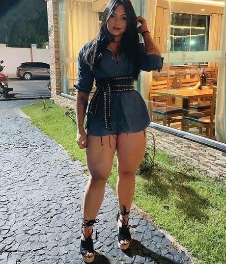 Tarcila Paloma nice model image