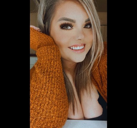 Lilly Zamora star naked galleries