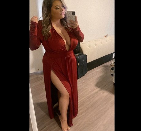 Lilly Zamora pornstar top image