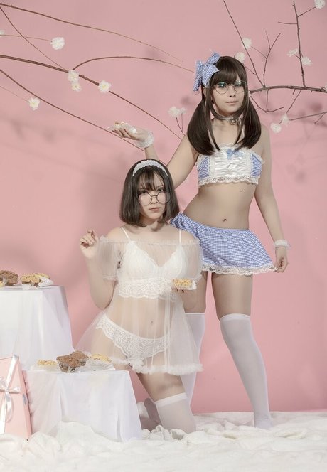 Hiroto Nya star erotic gallery