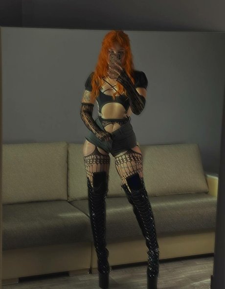 malymvaa pornstar art photo