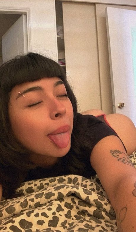 Malavidasad nude pornstar image