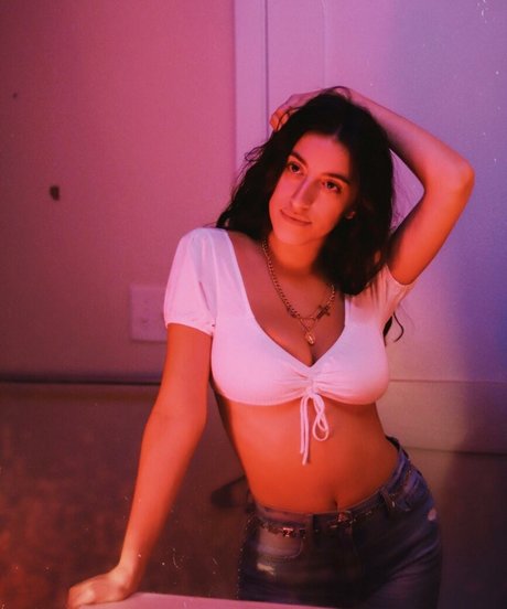 Rebeckuh xxx actress gallery