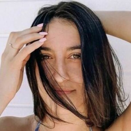 Rebeckuh pornographic model img