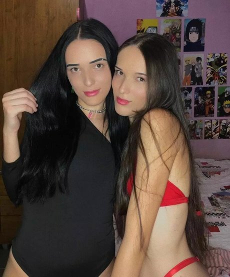 Gemeas Marina pornstar erotic picture