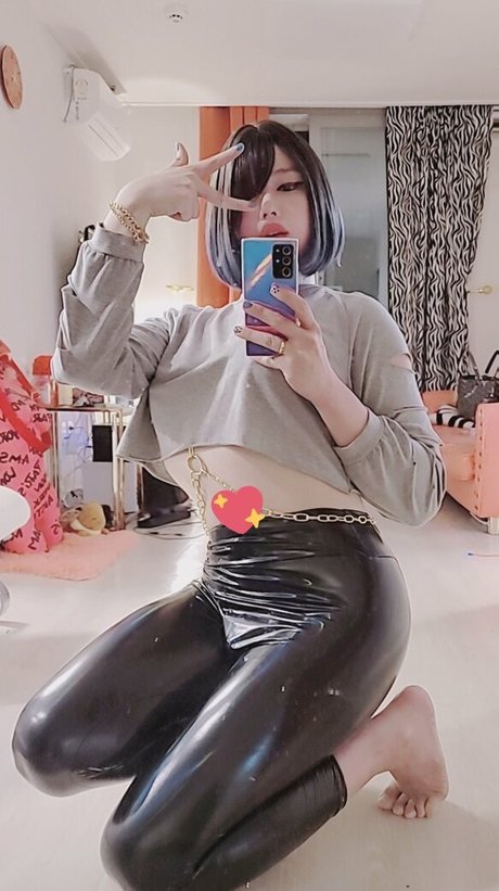 Bunnycatray naked actress galleries