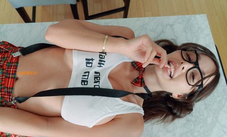 LuckyUmagazine star exclusive archive