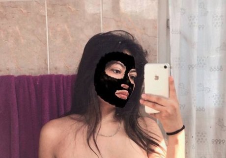 Paola Bustamante sexy pornstar gallery