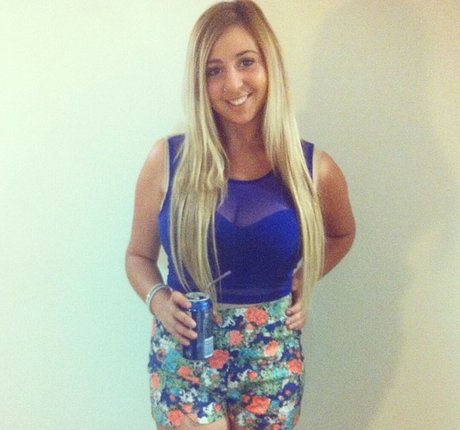 Wears ren erotic actress image