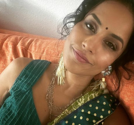 Agam Darshi pornstar exclusive gallery