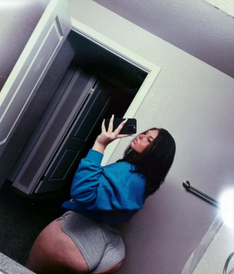 morgannarianna model beautiful pictures