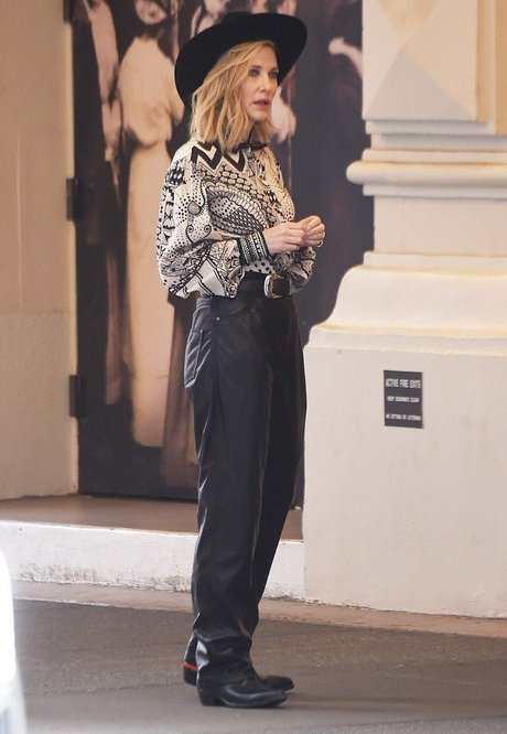 Cate Blanchett hot actress archive