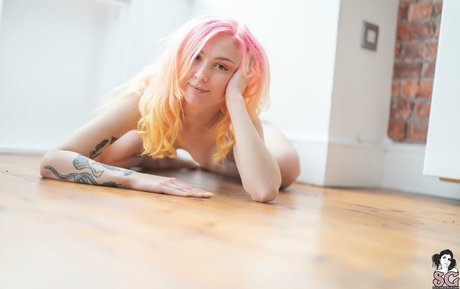 birdie model pornographic image