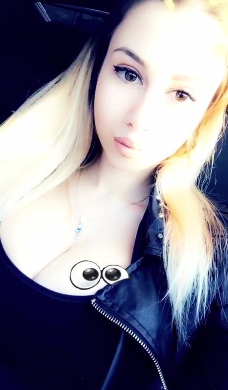 Elena Dostic pretty pornstar galleries