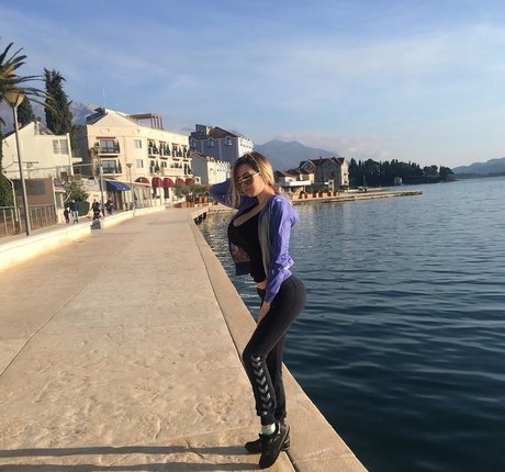 Elena Dostic pornstar pretty pictures