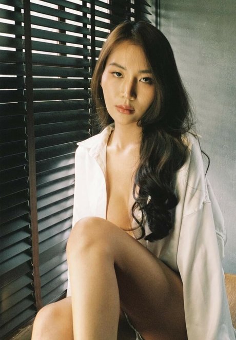 Watsamon naked actress img