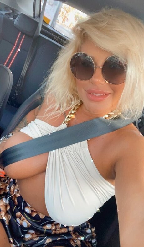 Raluval pretty actress galleries