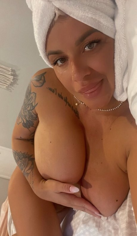 Raluval perfect actress image