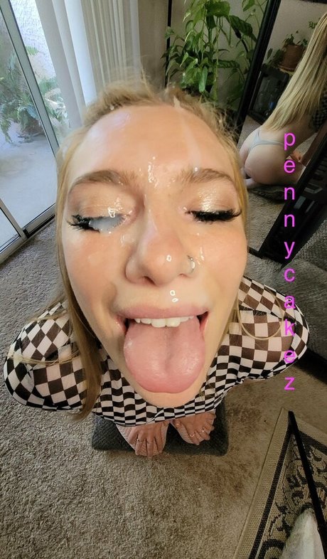 Pennycakez naked pornstar images