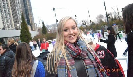 Morgan Watt model nude picture