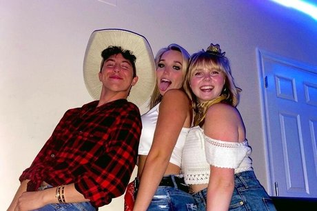 Morgan Watt Profile pic