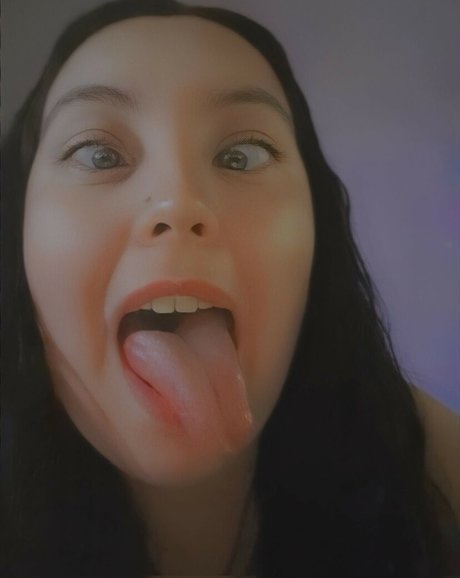 cumslut val nice model pics