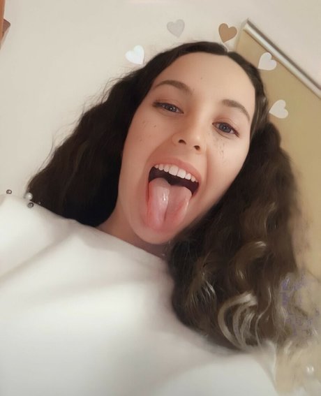 cumslut val model adult pics