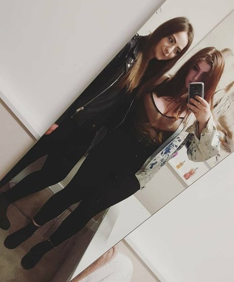 Sophie C top actress pics