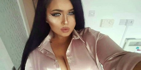 Megan Carys Gomer xxx pornstar pic