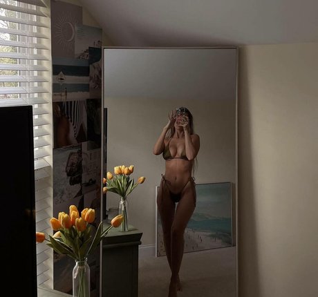 Maddie Hope exclusive actress images