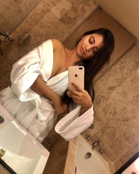 imtheculture star hot pictures