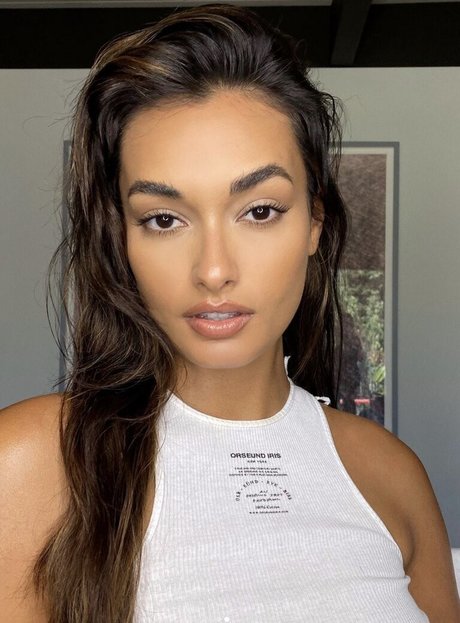Gizele Oliveira pornographic star archive