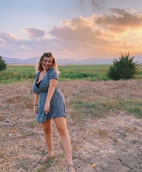 Ori Yaron model sex picture