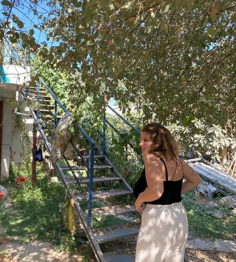 Ori Yaron naked star picture