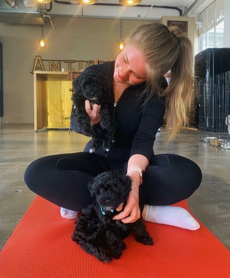 Emily Mather best actress pictures