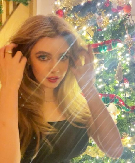 Eleanor Worthington beautiful model picture