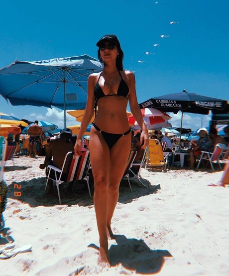 Ana Karoline star top photos