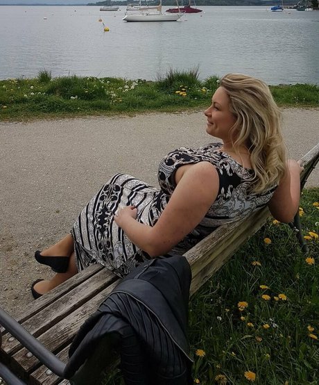 pati rose_ model naked pictures