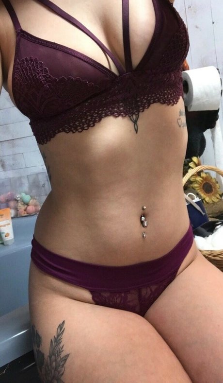 smoked away hot star photo