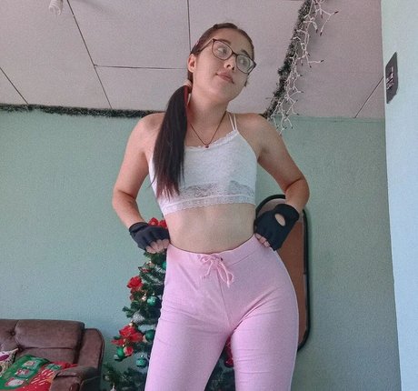 Daniela Arce best model image