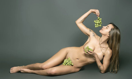 Gal Leo star free galleries