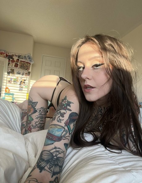 skyebluex star naked pictures