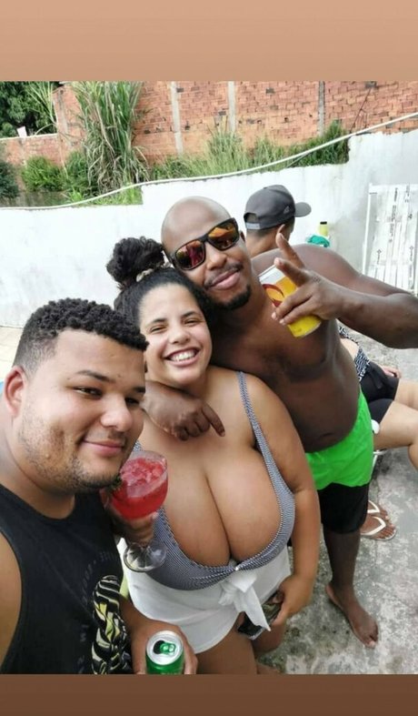 Mayla Coimbra best model pics