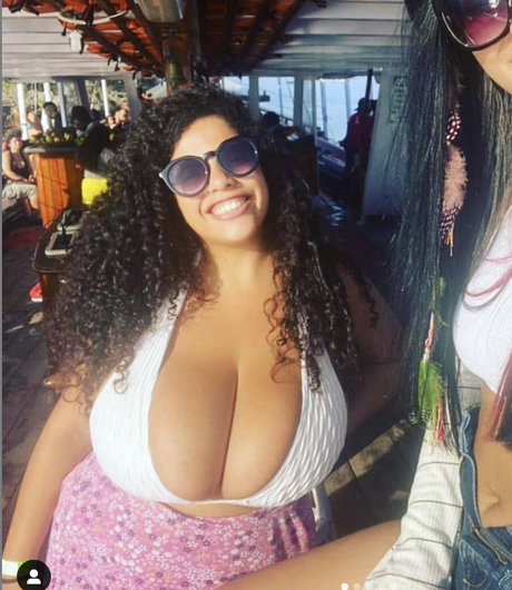 Mayla Coimbra star xxx photo