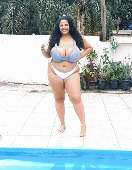 Mayla Coimbra beautiful pornstar images