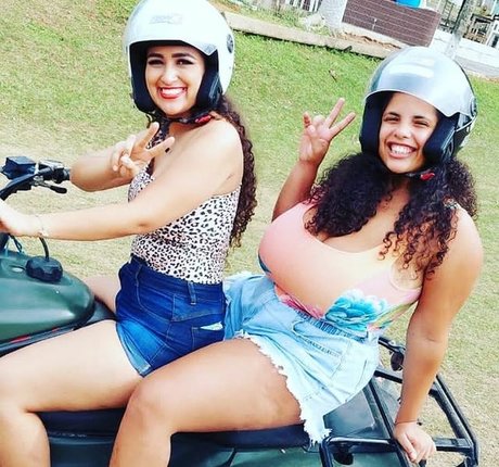 Mayla Coimbra model best image