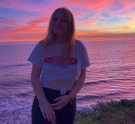 Sammy Jerrard star nudes pics