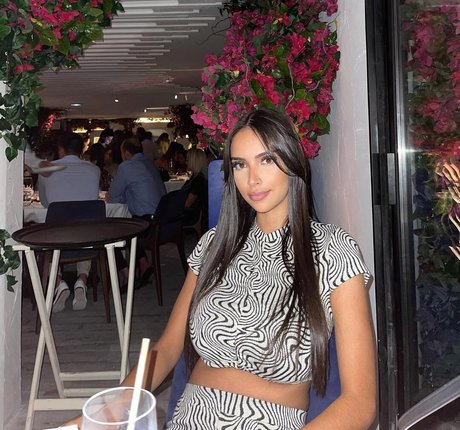 Chirine Sabaiti high quality actress picture